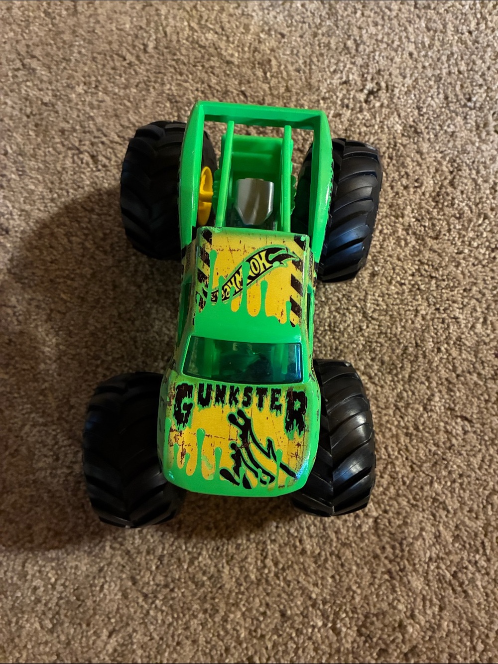 Monster Truck Toy Green Oversized Wheels Kids Vehicle Truck - Picture 6 of 6